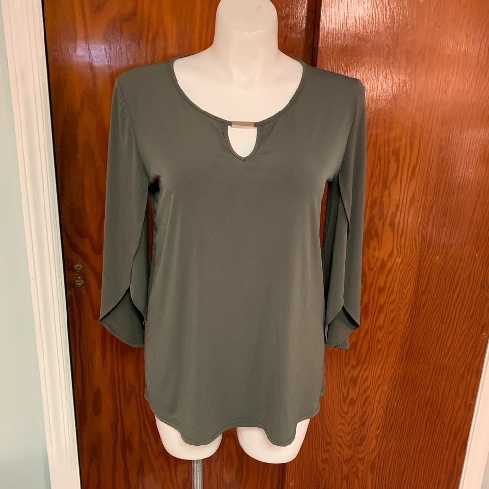 Vanessa Williams Jewel Blouse